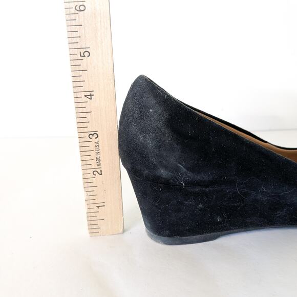 Talbots suede wedges in black, size 7 - Picture 3 of 4